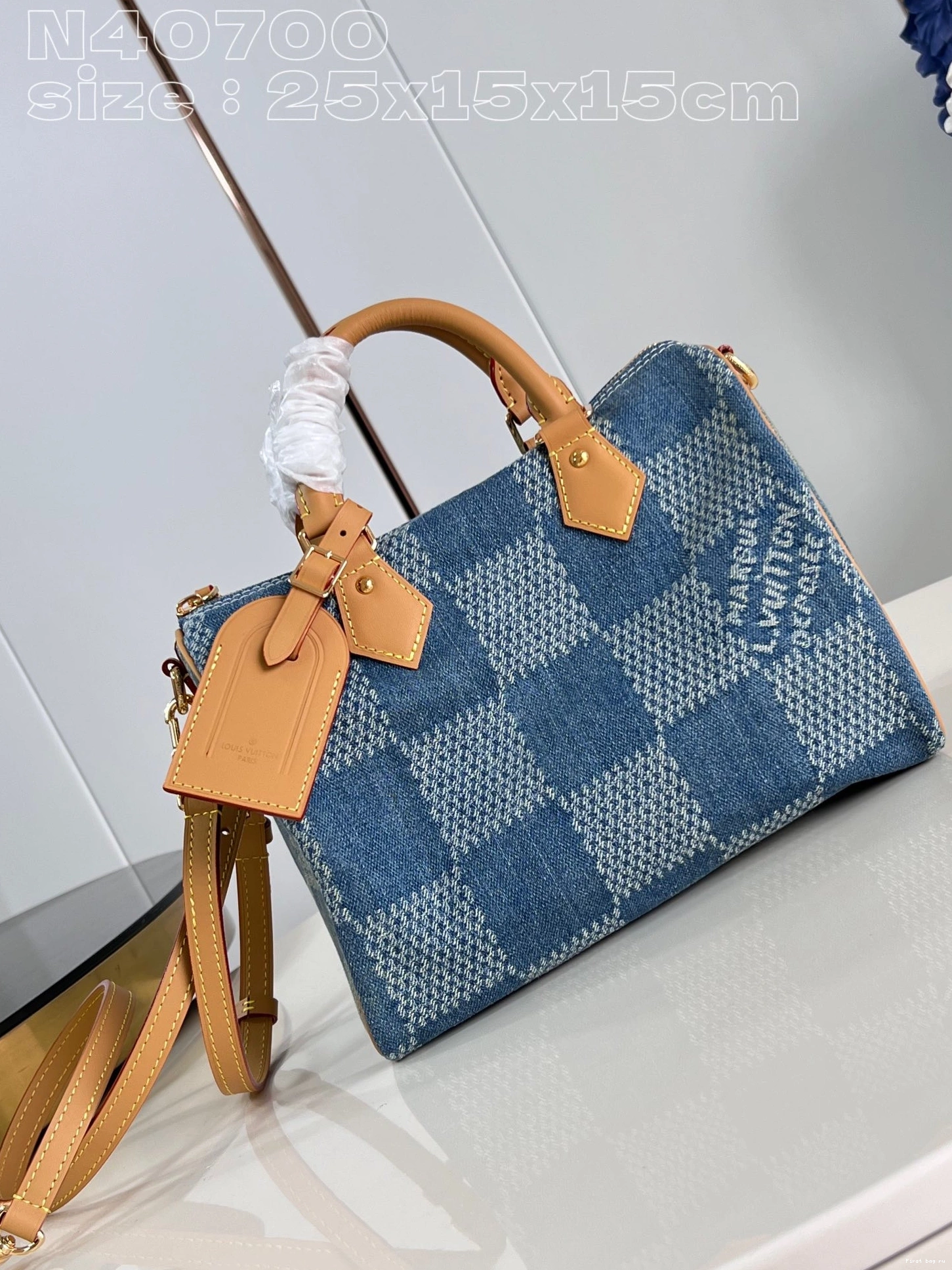 First bag ru 25 SPEEDY Louis Vuitton 0801